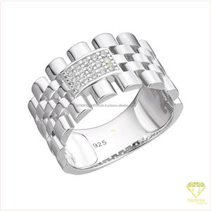 925 Sterling <b>Silver</b> Moissanite Diamond Statement <b>Ring</b> for <b>Men</b> with Premium Linked Band Design for Retailers - Product Image 4