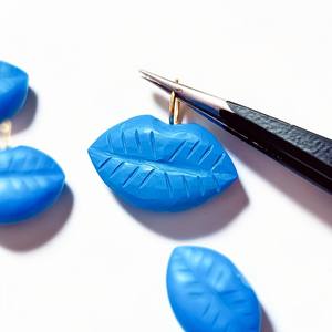 Colgante de Cristal Tallado en Forma de Labios Azul Turquesa con Diamantes de Imitación, Oro y Plata 925 para Fabricación de Joyas DIY, Collares y Pendientes - Product Image 2