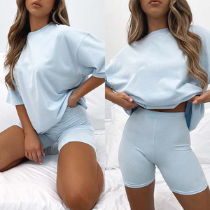 Ensemble 2 pièces tricoté pour femme, couleur unie, coupe ample, haut à manches courtes et short, col rond, décontracté, printemps-été, respirant, en coton et élasthanne - Product Image 5