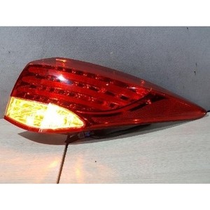 Luz Trasera Derecha Usada i40 924023Z010 - Product Image 3