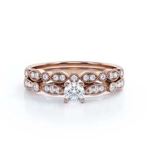 Anillo de Boda Chapado en Oro con Moissanita de Corte Redondo de 0.75 Quilates, Estilo Art Deco, para Mujer, en Oro Blanco - Product Image 6