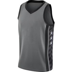 Maillot de basket personnalisé pour homme, col en V, sans manches, gris sublimé avec motif étoiles, évacuation de l'humidité, coupe classique - Product Image 3