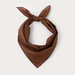 Pañuelos de Cabeza para Mujer, Diseño Floral, 90x90cm, Cuadrados, Sensación de Seda y Algodón, Alta Calidad, Moda, Multifuncionales, Cuatro Usos - Product Image 4