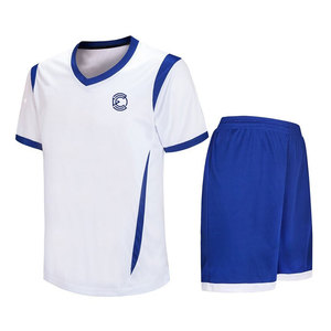 Nouvelle arrivée : uniforme de football avec coutures renforcées, adapté aux joueurs jeunes et adultes, conçu pour une utilisation durable. - Product Image 1