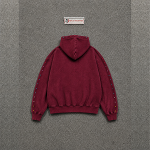 Sweat à capuche oversize effet usé MAROON STREETWEAR en coton premium, style streetwear moderne et tendance, en molleton doux - Product Image 6