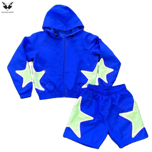 Nouvelles tenues coupe-vent tendance 2026 de haute qualité pour sports de plein air, avec patch étoile personnalisé, style décontracté et fermeture éclair intégrale - Product Image 5
