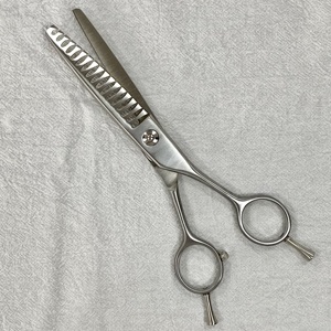 กรรไกรตัดแต่งขนสัตว์เลี้ยงสแตนเลส6นิ้วเครื่องมือกำจัดขนสำหรับสุนัขและแมวปลอดภัยสำหรับมืออาชีพ - Product Image 2