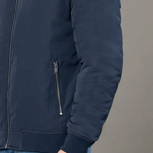 Blouson bomber bleu marine pour homme, col montant, fermeture éclair, vêtement décontracté pour l'automne, coupe-vent, doublure en polaire polyester - Product Image 3