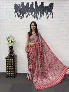 Green Silk Saree With Embroidery Traditional Women's Wear India Pakistan <b>Wedding</b> Engagement All Seasons - Product Image 4