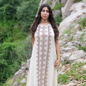 Vestido Maxi Étnico de Algodón Hecho a Mano, Kurti Largo sin Mangas con Bordado Tribal Geométrico Tradicional para Mujer, Kaftán Bohemio de Verano - Product Image 1