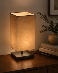 Lampe de Chevet Moderne Simple, Lampe de Bureau Artistique et Personnalisée pour Chambre et Bureau, Lampe LED Créative et Tendance pour Salon, en Acier Inoxydable - Product Image 3