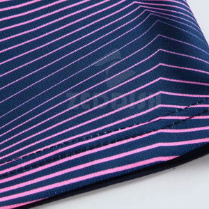 Uniforme de Fútbol para Hombre al Por Mayor, en Stock, con Logotipo Personalizado, Diseña Tu Propio Uniforme de Fútbol - Product Image 4