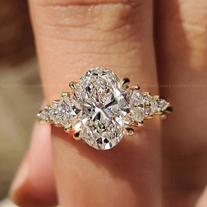 Bague de fiançailles magique en diamant ovale de 1,00 à 3,00 carats, sertie en cathédrale, en argent 925, bijoux fins, cadeau d'anniversaire pour femme - Product Image 2
