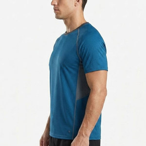 Camiseta deportiva para hombre de secado rápido para entrenamiento en el gimnasio, correr, deportes y actividades al aire libre. - Product Image 6