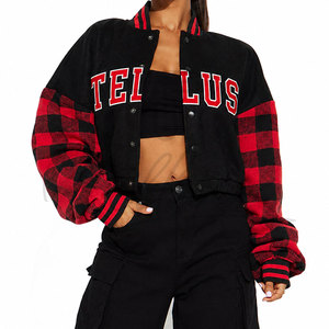 Chaqueta Varsity Corta Personalizada para Mujer, con Detalle de Piel de Oveja, Estilo Béisbol, Logotipo Frontal, para Invierno - Product Image 4