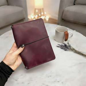 Housse de carnet en cuir style minimaliste, rechargeable, pour journal d'écriture, design bureau épuré NBC-0110 - Product Image 1