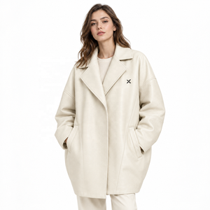 Abrigo de Piel Genuina para Mujer, Estilo Cocoon |   Camel color marfil negro |   Fabricante OEM ODM |   Diseño de Calidad Premium |   Ropa de Cuero | - Product Image 6