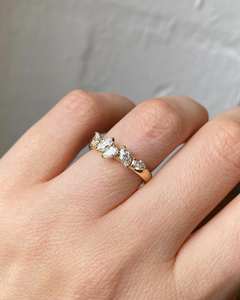 Bague de mariage en moissanite taille marquise en or jaune 14 carats, empilable, minimaliste, bijoux de luxe raffinés, bague de promesse d'anniversaire pour femme - Product Image 2