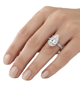 IGI Certified Radiant Brilliant And 34 Round <b>Cut</b> <b>Stone</b> Lab Grown Diamond Minimalist 10K 14K 18K Solid Gold Color DEF Clarity VVS - Product Image 6