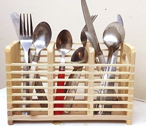 Porte-couverts en bois artisanal conçu pour l'organisation de la cuisine, le rangement de la table à manger et la décoration rustique de la maison - Product Image 3