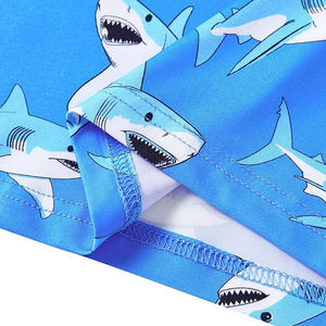 Polo de golf bleu confortable et infroissable pour homme, en polyester tricoté uni, manches courtes, services ODM disponibles - Product Image 5