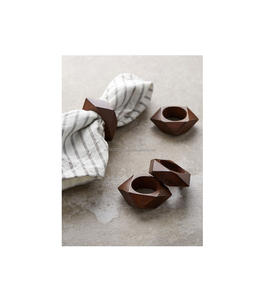 Ensemble de ronds de serviette en bois faits à la main pour la décoration de table à manger rustique parfait pour les mariages, les événements, les rassemblements et les dîners - Product Image 6