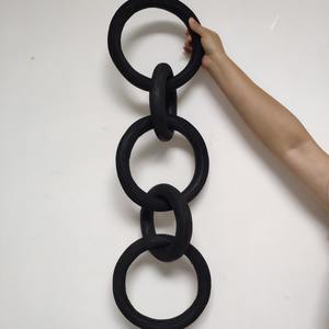 Decoración de pared colgante de cadena hecha a mano con resina, de gran tamaño y forma circular, decoración moderna para el hogar. - Product Image 1