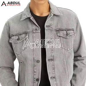 Veste d'hiver en jean premium conçue pour hommes, doublure intérieure douce et chaude, look streetwear tendance, idéale pour les tenues d'hiver. - Product Image 6
