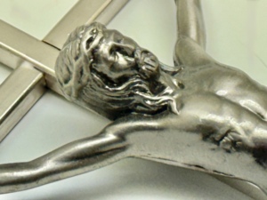 ไม้กางเขนโลหะแขวนพระเยซูสร้างแรงบันดาลใจทางศาสนา inri - Product Image 4