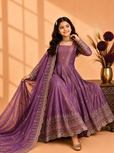 ชุดเดรส Anarkali แบบดั้งเดิมล่าสุด พร้อมผ้าคลุมไหล่ สำหรับเด็กผู้หญิง สวมใส่ในงานแต่งงาน ชุดพื้นเมืองสไตล์อินเดียและปากีสถาน - Product Image 2
