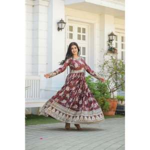 Conjunto de Vestido de Fiesta Negro para Mujer, Diseño Aarohi, con Falda y Dupatta, Talla M, Elegante - Product Image 4