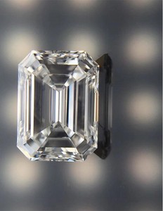 Diamant de laboratoire taille émeraude 3.00-3.10, couleur DE, clarté VVS2 VS1, certifié IGI, beauté rare, bijoux de luxe haut de gamme - Product Image 2