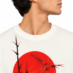 Camiseta Gráfica Blanca para Hombre con Diseño de Sol Nascente Rojo y Estampado Artístico de Tinta Estilo Streetwear - Product Image 5