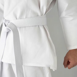 Uniforme de karaté respirant de qualité supérieure, nouveau design, vêtements d'entraînement pour adultes pour les arts martiaux - Product Image 5