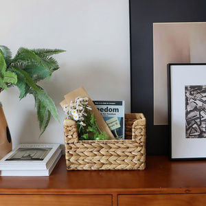 Panier suspendu en jacinthe d'eau avec poignée, paniers muraux tressés pour rangement, panier de porte d'entrée en osier, organisateur mural - Product Image 4