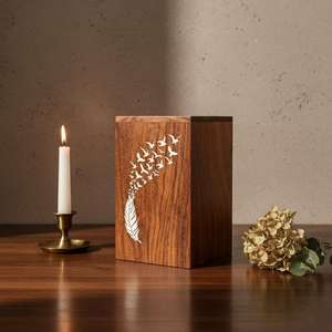 Boîte à bijoux moderne de luxe en bois avec gravure 40x40x25cm, à poser pour le salon - Product Image 2