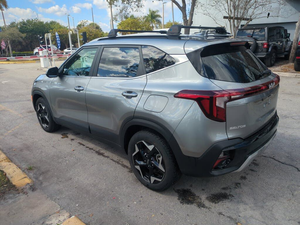 K-i-a S-e-l-t-o-s E-X A-W-D 2024 - Product Image 4