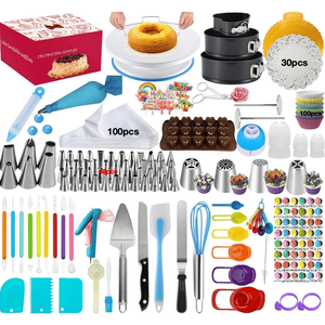 Set Deluxe da 3 confezioni per decorare torte giradischi rotanti Premium ampia gamma 48 ugelli 390 accessori totali-libera la tua pasticceria - Product Image 1