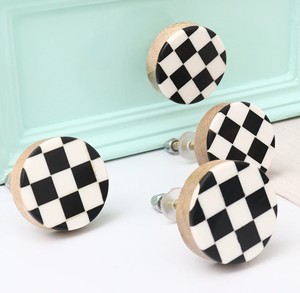 Round Wood Resin And Brass Door <b>Knob</b> <b>Black</b> And White Handmade Natural Crafts Cabinet Drawer Wardrobe <b>Cupboard</b> Pull Handle - Product Image 1