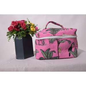 Organisateur de maquillage matelassé en coton à imprimé animal fait main, grande trousse de toilette de voyage, pochette de rangement avec fermeture éclair - Product Image 1