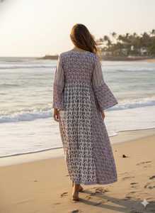 Robe Bohème Longue à Motifs Floraux Violet, Col en V, Manches Cloche, Coupe Droite, 100% Coton, Style Décontracté d'Été, pour la Plage, ODM - Product Image 4
