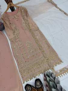 Ensemble Salwar Festif Haut de Gamme avec Latkan Fantaisie, Broderies Riches et Dupatta en Voile Doux - Product Image 4