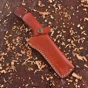 Couteau de boucher de cowboy en acier Damas forgé à la main, personnalisé OEM, lame pleine longueur EDC, manche en bois et os avec fourreau - Product Image 4