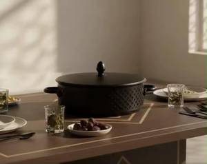 Olla para calentar comida tipo cacerola, de malla perforada, color negro mate, con asas laterales - Product Image 6