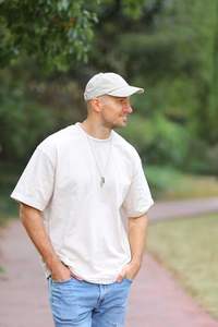 หมวกแก๊ปทรงวินเทจ BOSS ลายโลโก้แบบหนา ปรับขนาดได้ เหมาะเป็นของขวัญสำหรับผู้ชายและผู้หญิง - Product Image 3