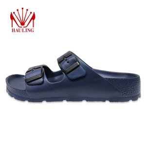 Sandalias con hebilla, pantuflas de EVA con temática de la temporada de fútbol, fabricante que ofrece sandalias moldeadas por inyección al por mayor para compradores internacionales - Product Image 6