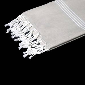 Toalla Fouta de Playa a Rayas 100% Algodón de Fabricante Indio, Estilo Turco, Antiarena, Multiusos, Tipo Hammam - Product Image 3