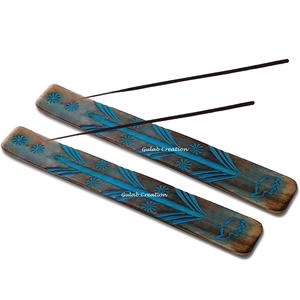 Support de bâtonnets d'encens en bois de santal indien éco-responsable fait main, avec cendrier et plateau décoratif pour l'aromathérapie et la méditation - Product Image 2