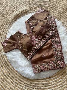 Sari en soie de créateur, design moderne, aspect riche, avec pièce de blouse, pour mariage, prix bas, vente en gros, ethnique de Surat - Product Image 1