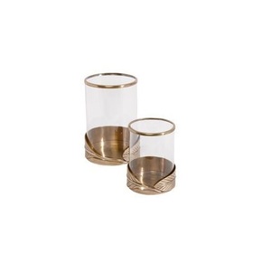 Centre de table vintage attrayant pour la décoration d'hôtels et de restaurants, idéal pour les dîners aux chandelles spéciaux de la Saint-Valentin. - Product Image 1